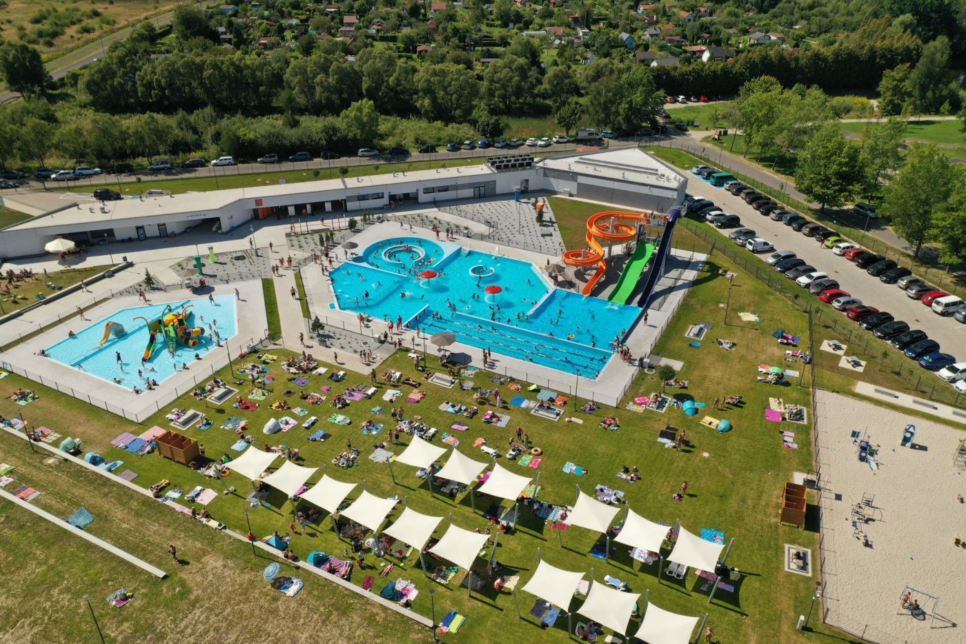  widok z lotu ptaka uniwersytetu od południa